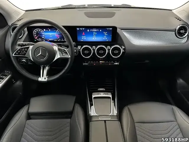 Mercedes-Benz GLA 220