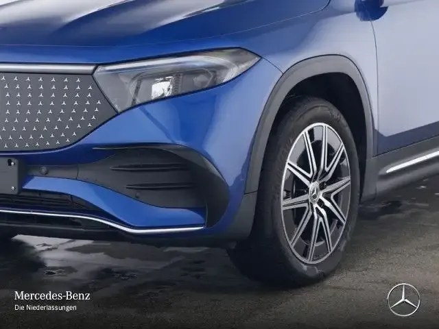 Mercedes-Benz EQB 250