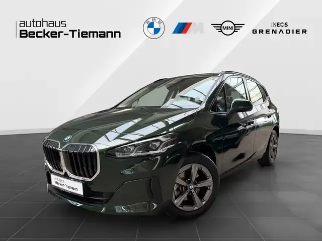 BMW 220