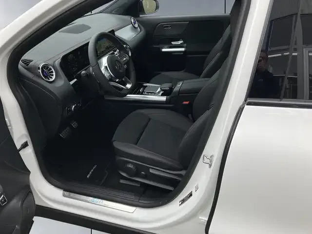 Mercedes-Benz EQA 250