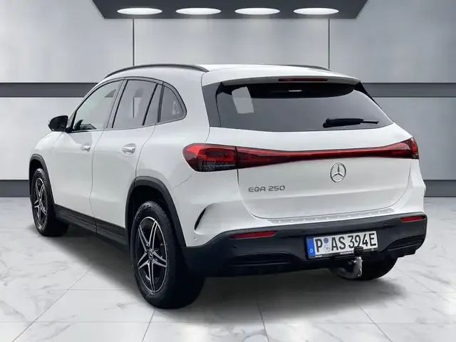Mercedes-Benz EQA 250