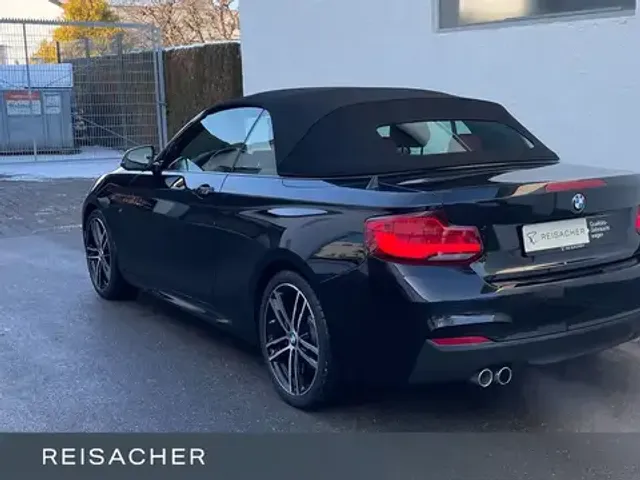 BMW 220