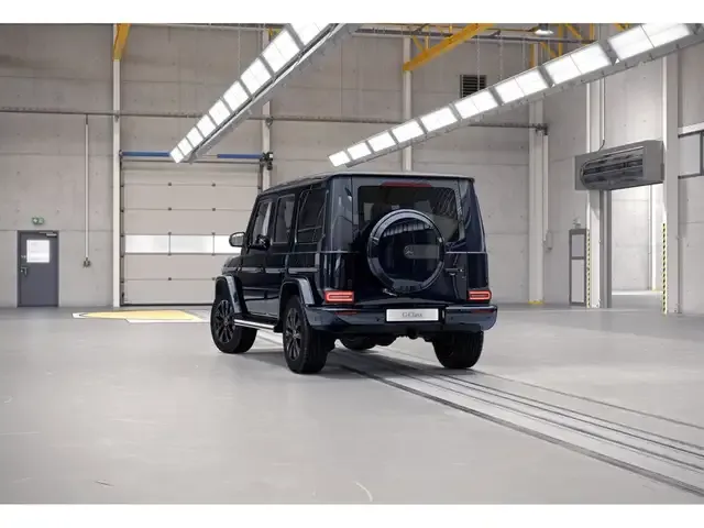Mercedes-Benz G 500