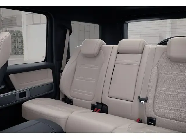 Mercedes-Benz G 500