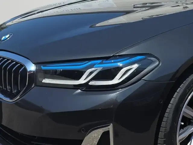 BMW 545
