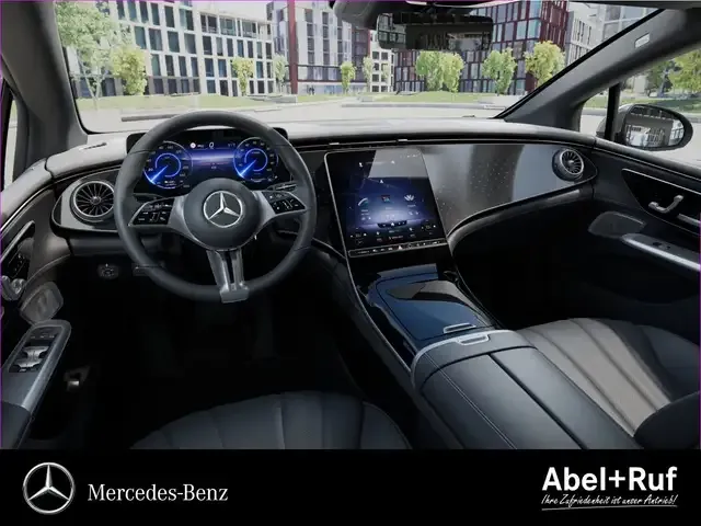 Mercedes-Benz EQE 300