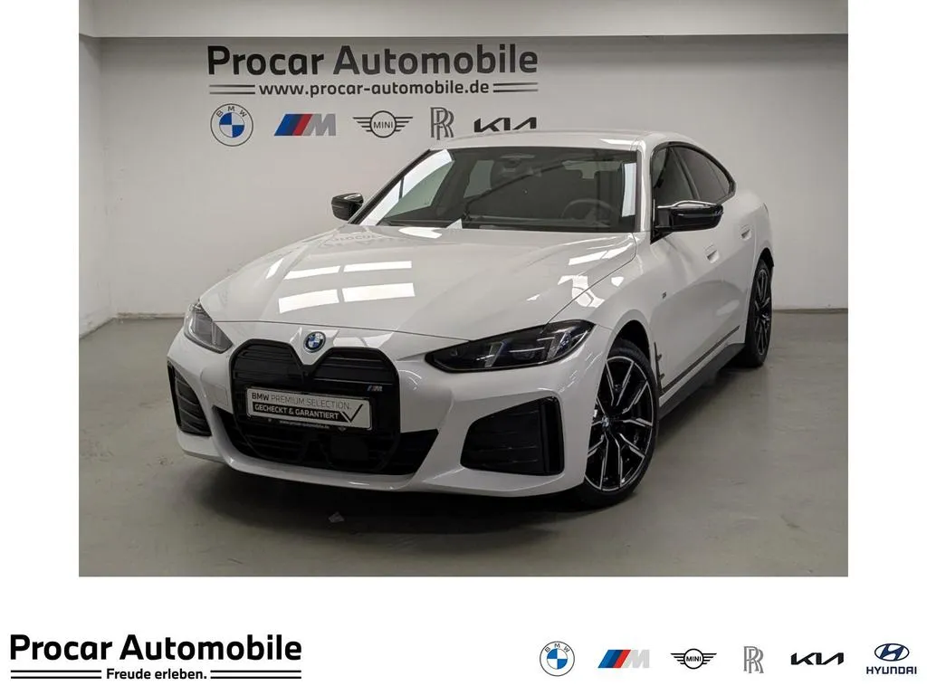 BMW i4