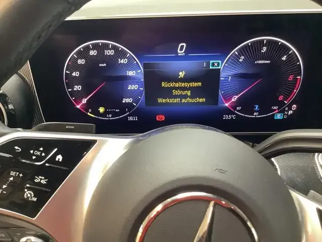 Mercedes-Benz V 250