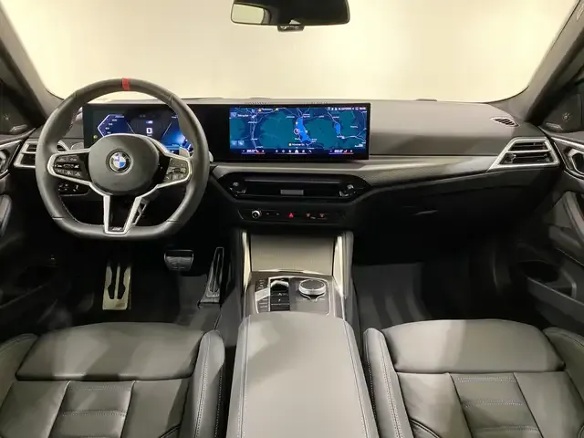 BMW 440