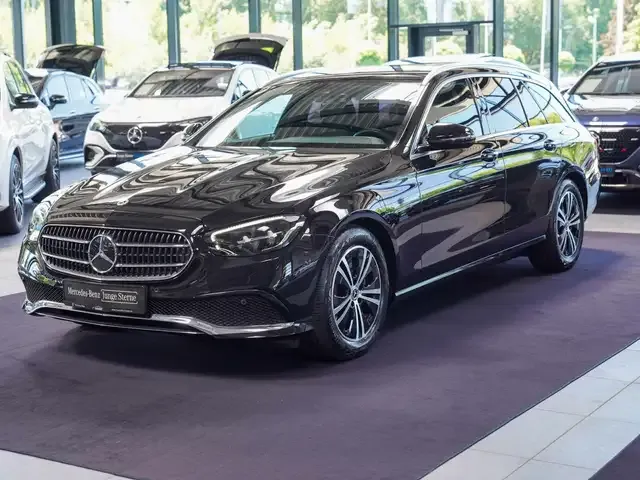 Mercedes-Benz E 200