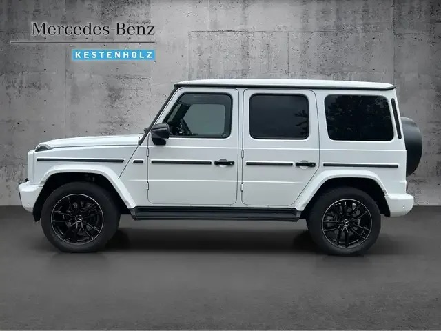 Mercedes-Benz G 500