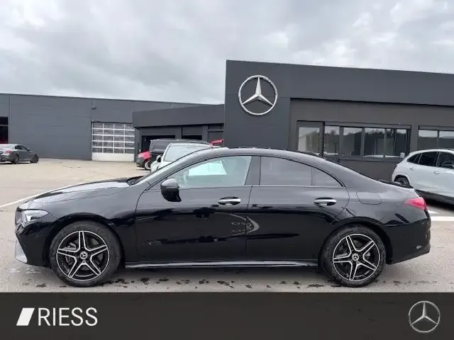 Mercedes-Benz CLA 250