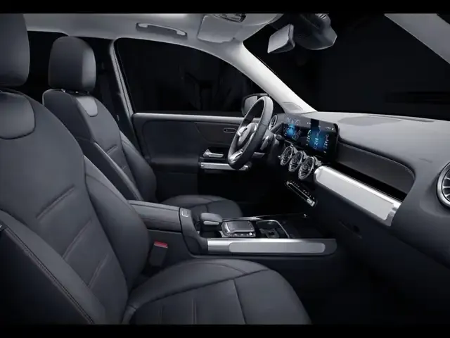Mercedes-Benz GLB 220