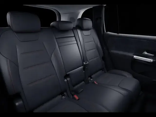 Mercedes-Benz GLB 220
