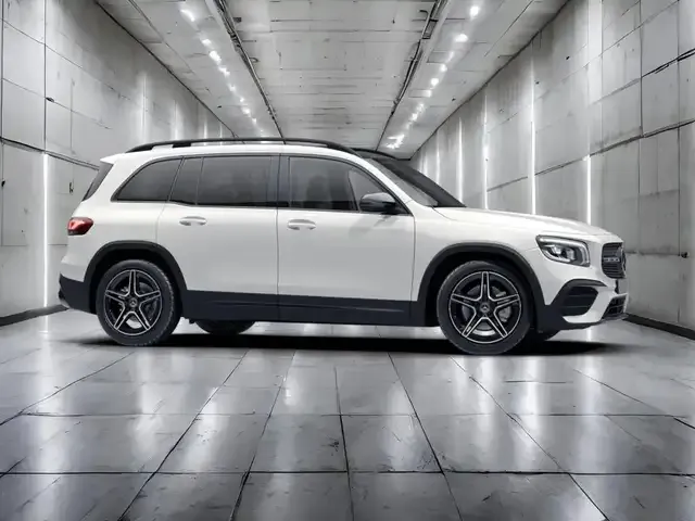 Mercedes-Benz GLB 220