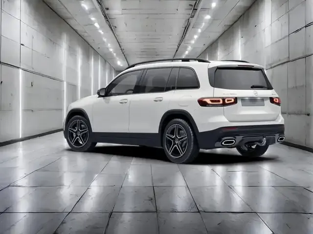 Mercedes-Benz GLB 220