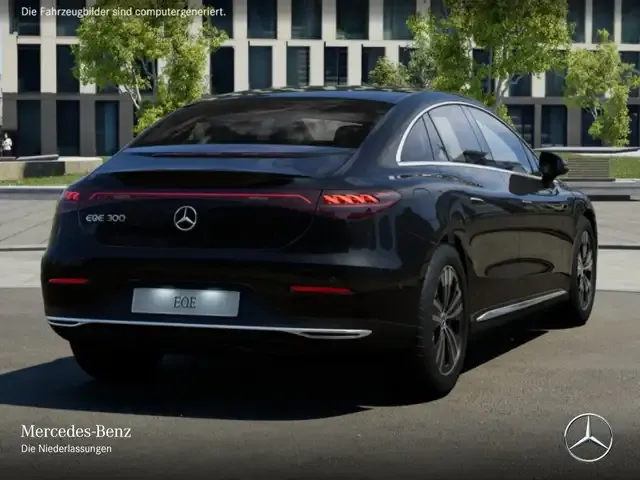 Mercedes-Benz EQE 300