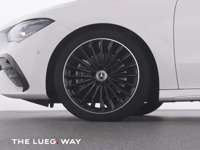 Mercedes-Benz CLA 200