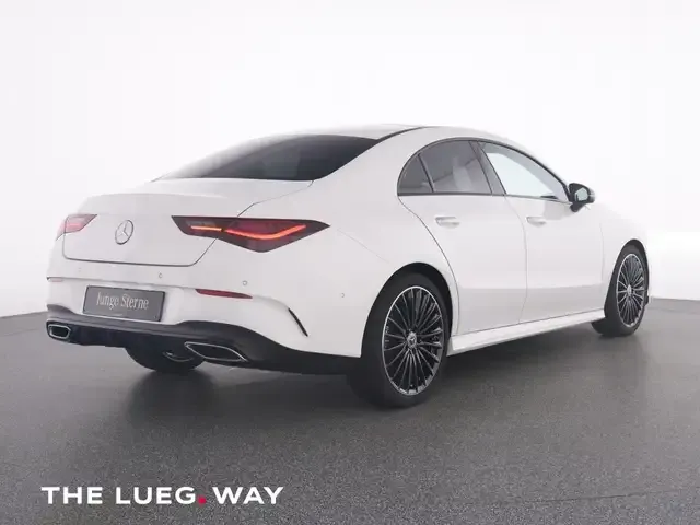 Mercedes-Benz CLA 200