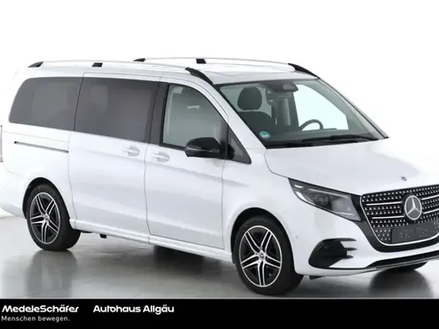 Mercedes-Benz V 220