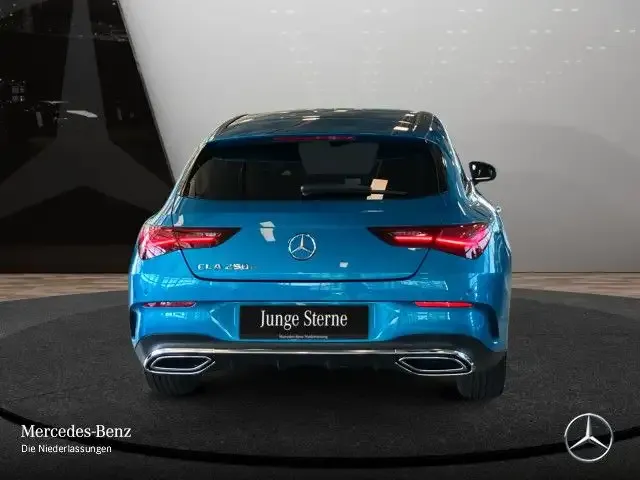 Mercedes-Benz CLA 250