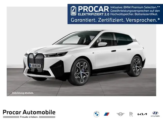 BMW iX