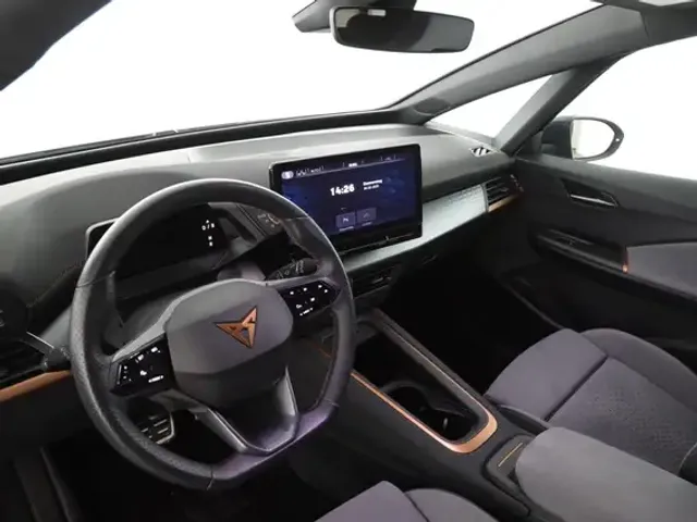 CUPRA Born