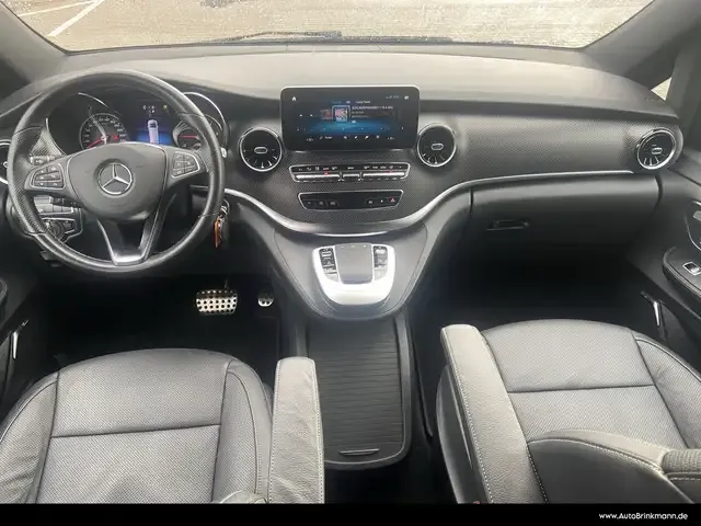 Mercedes-Benz V 300