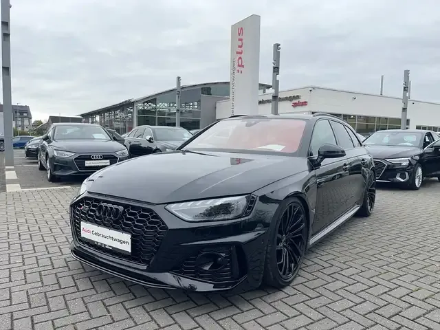 Audi RS4