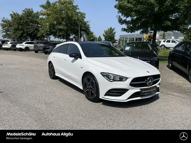 Mercedes-Benz CLA 180