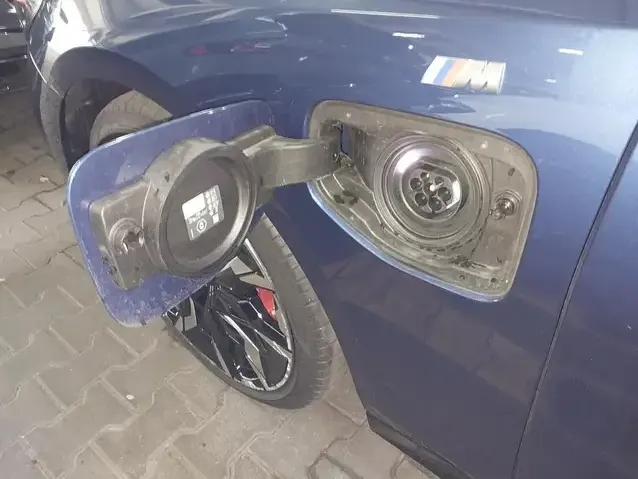 BMW 550