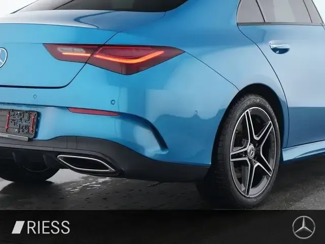 Mercedes-Benz CLA 200