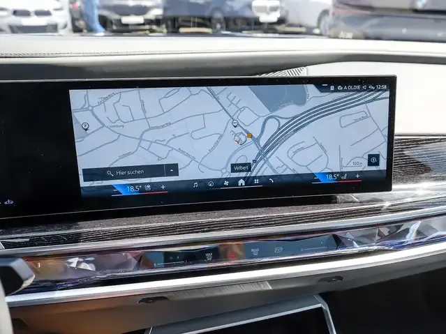 BMW 740