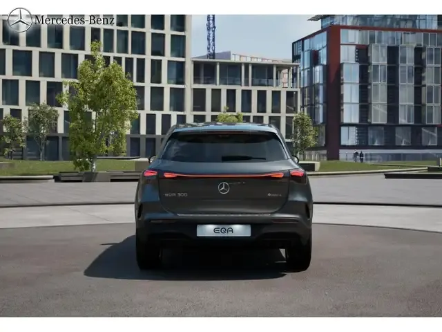 Mercedes-Benz EQA 300