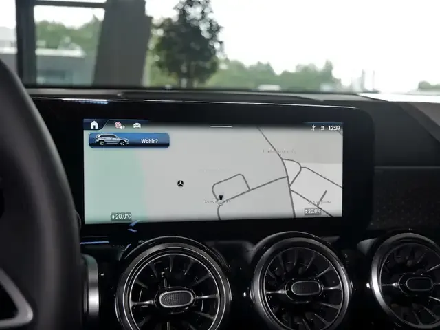 Mercedes-Benz GLB 200