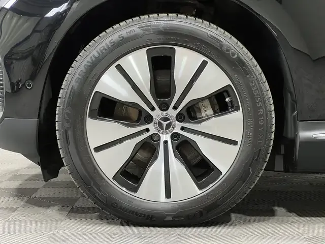 Mercedes-Benz EQC 400