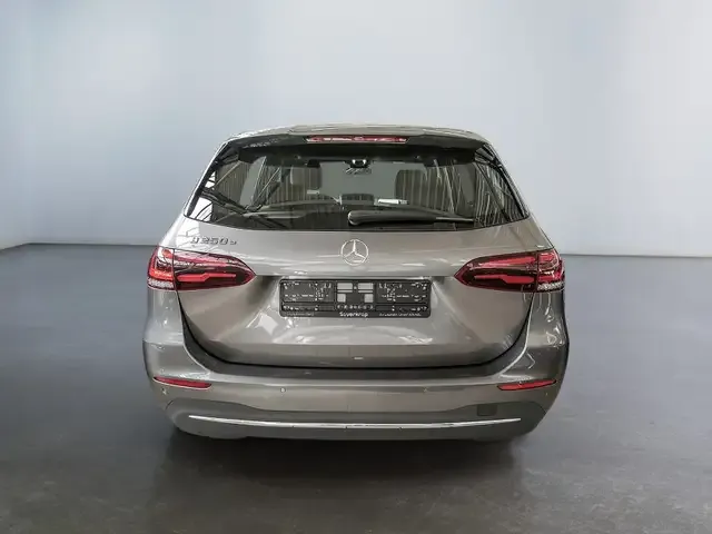 Mercedes-Benz B 250