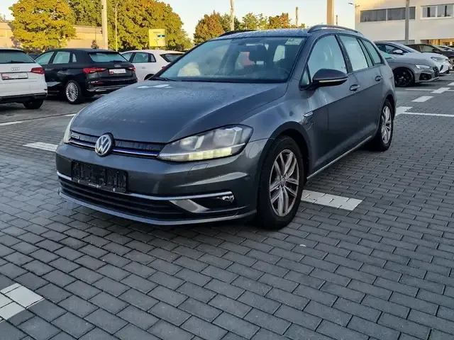 Volkswagen Golf Variant