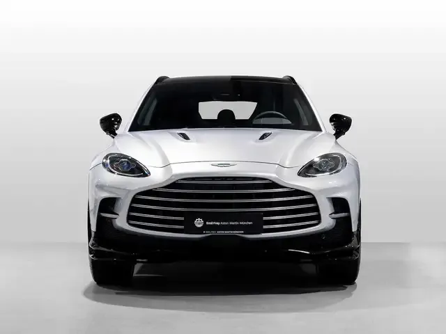 Aston Martin DBX
