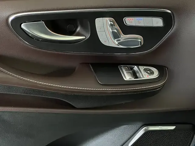 Mercedes-Benz V 250