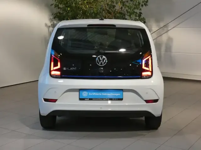 Volkswagen e-up!