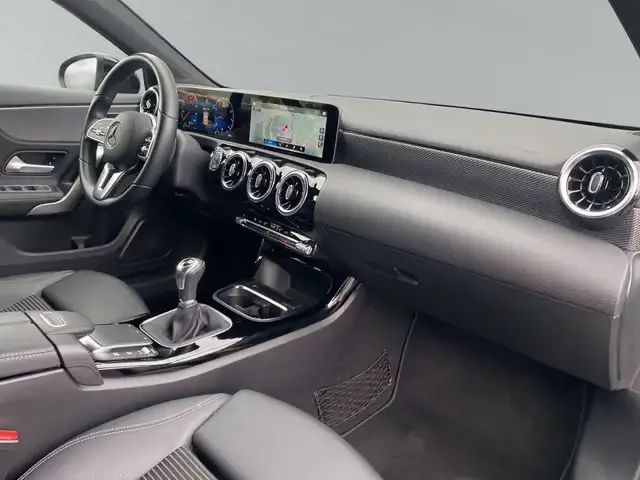 Mercedes-Benz Sonstiges