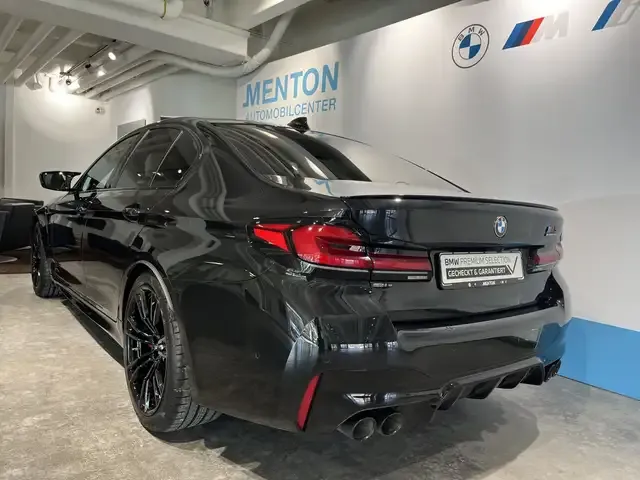 BMW M5