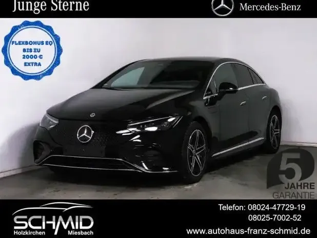 Mercedes-Benz EQE 300