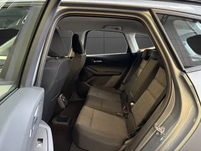 BMW 225
