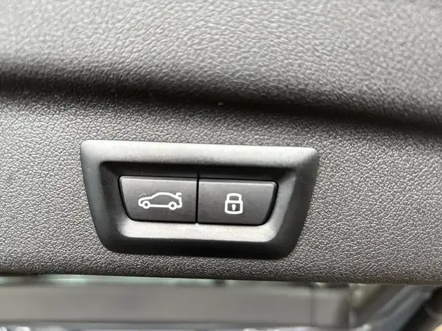BMW 225