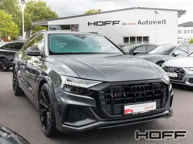 Audi SQ8