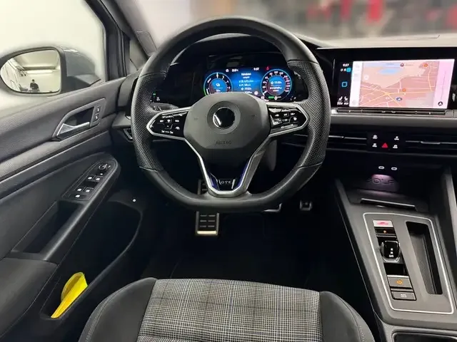 Volkswagen Golf GTE