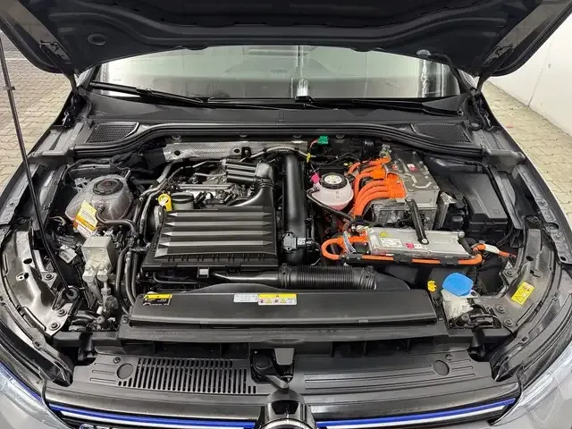 Volkswagen Golf GTE
