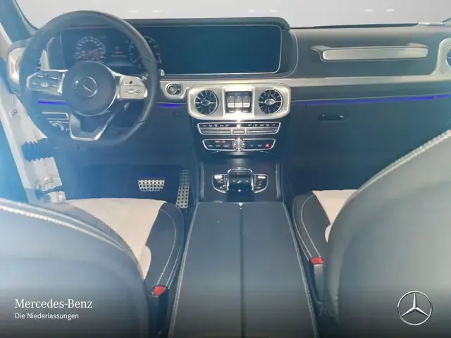 Mercedes-Benz G 500